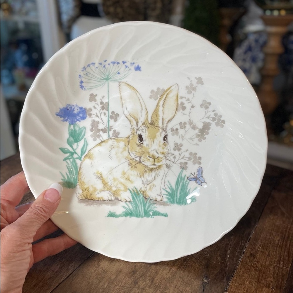 Royal Wessex bunny rabbit white serving bowl new
